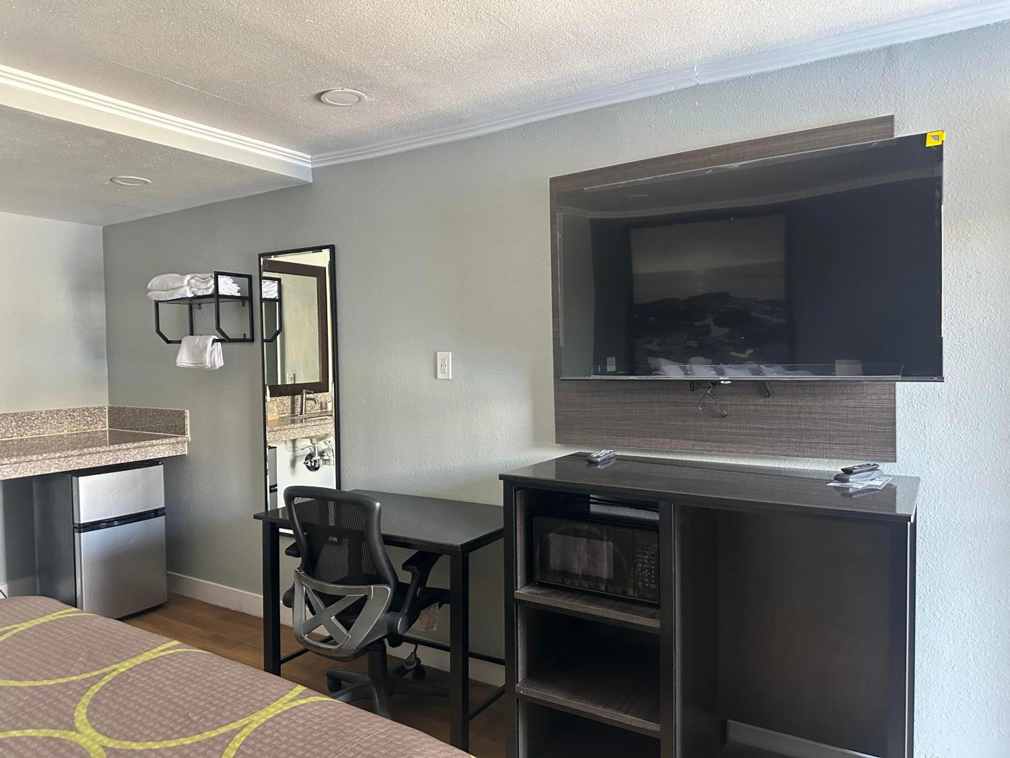 Super 8 By Wyndham Redlands/San Bernardino Motel Eksteriør bilde