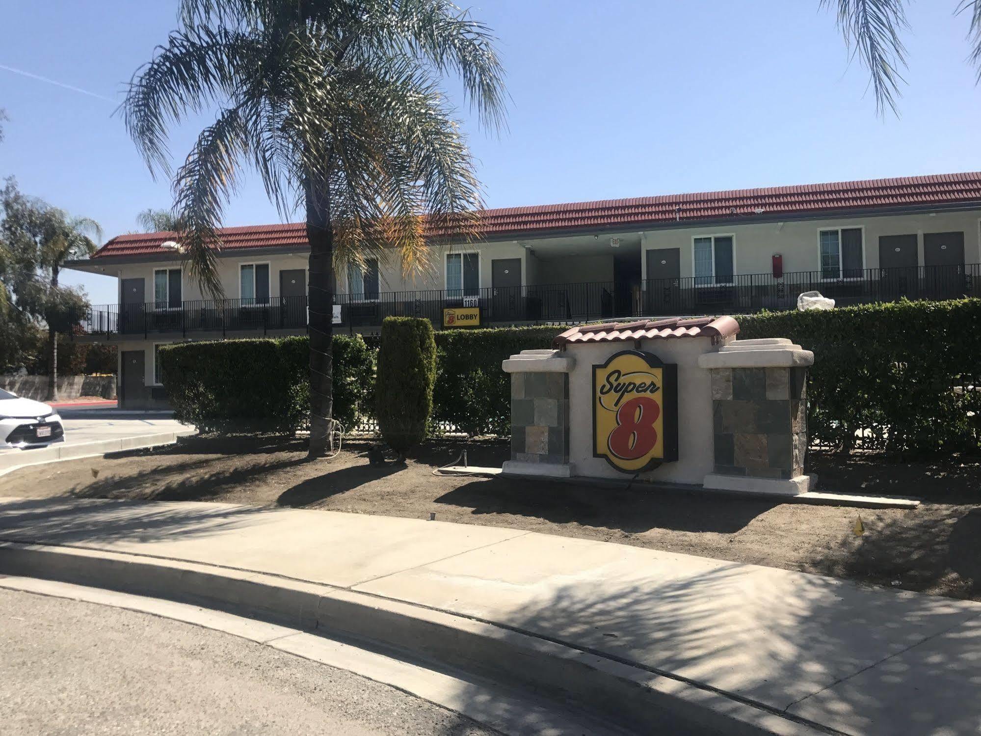 Super 8 By Wyndham Redlands/San Bernardino Motel Eksteriør bilde